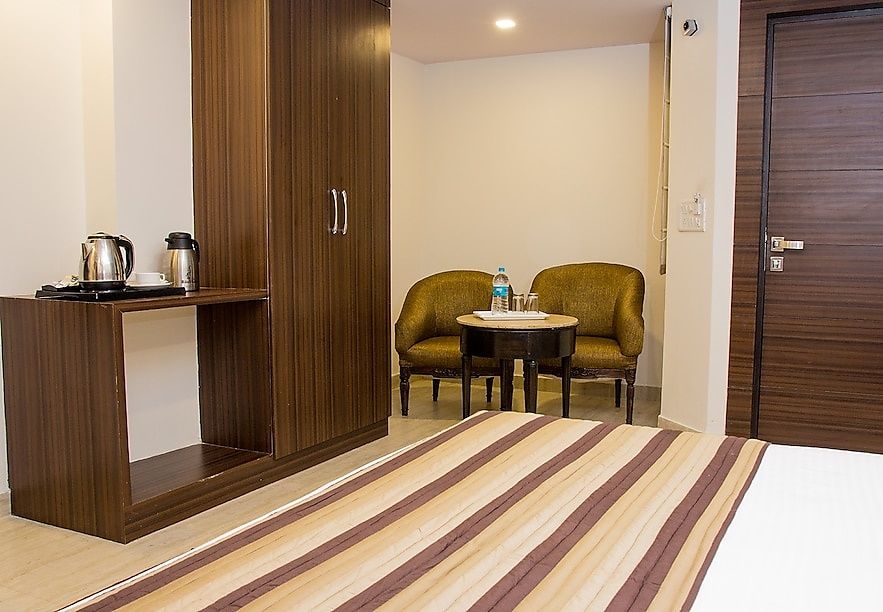Hotel Pawan Plaza near Ganga Ram Hospital Compact Double or Twin Room 13