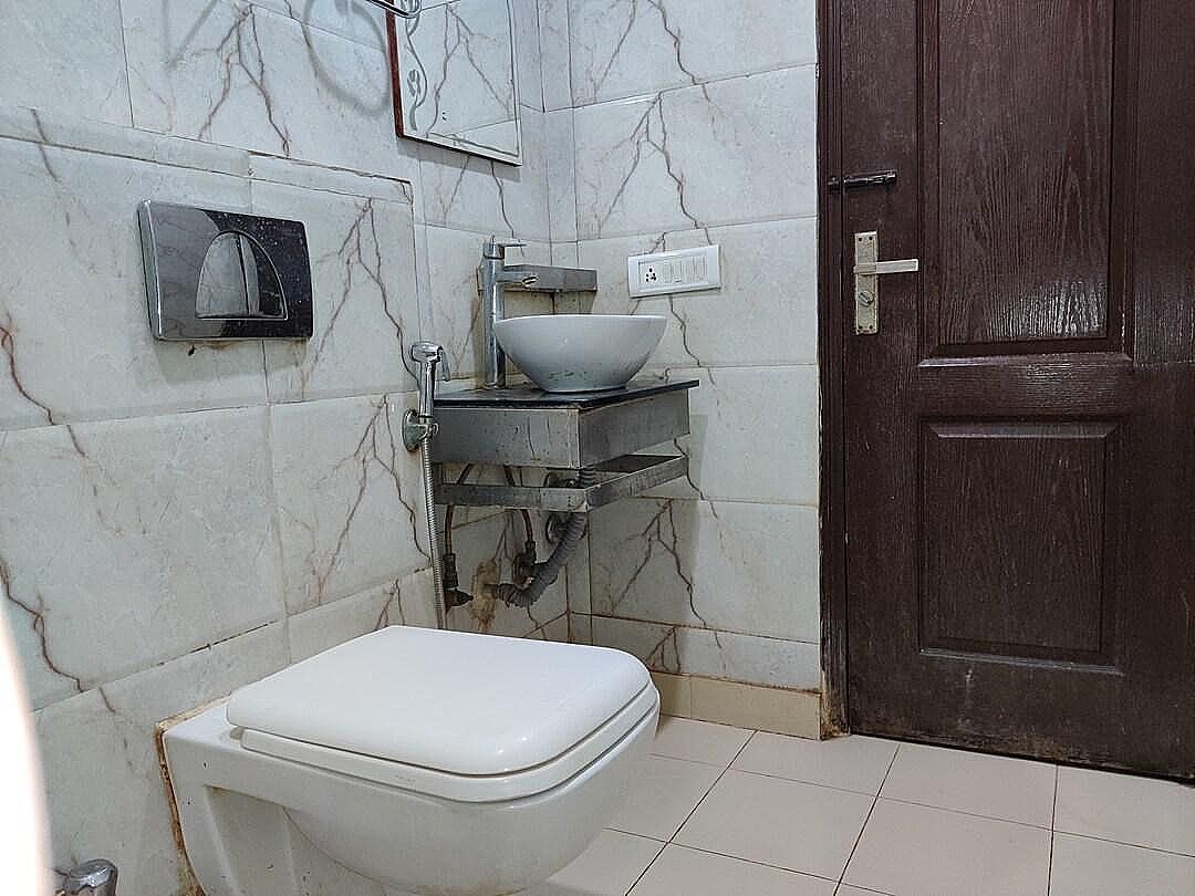 Economy Room(Non Air Conditioner)