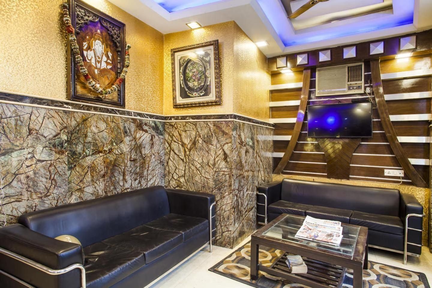 undefined Hotel Roma Deluxe 3