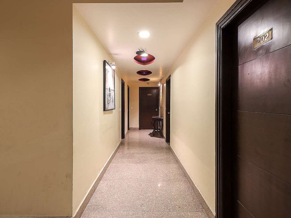 undefined Karan Holidays 3