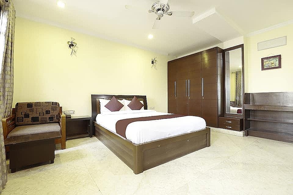 Deluxe Single Room