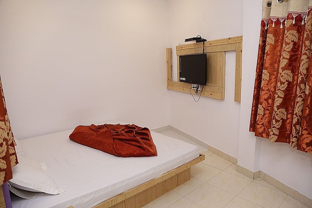 New King by Backpackers Heaven Deluxe Double Room, 1 Bedroom 7