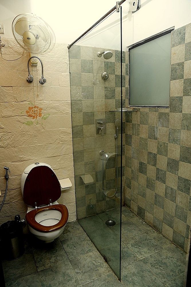 The Estate Villa Double Deluxe w/ King Bed 26