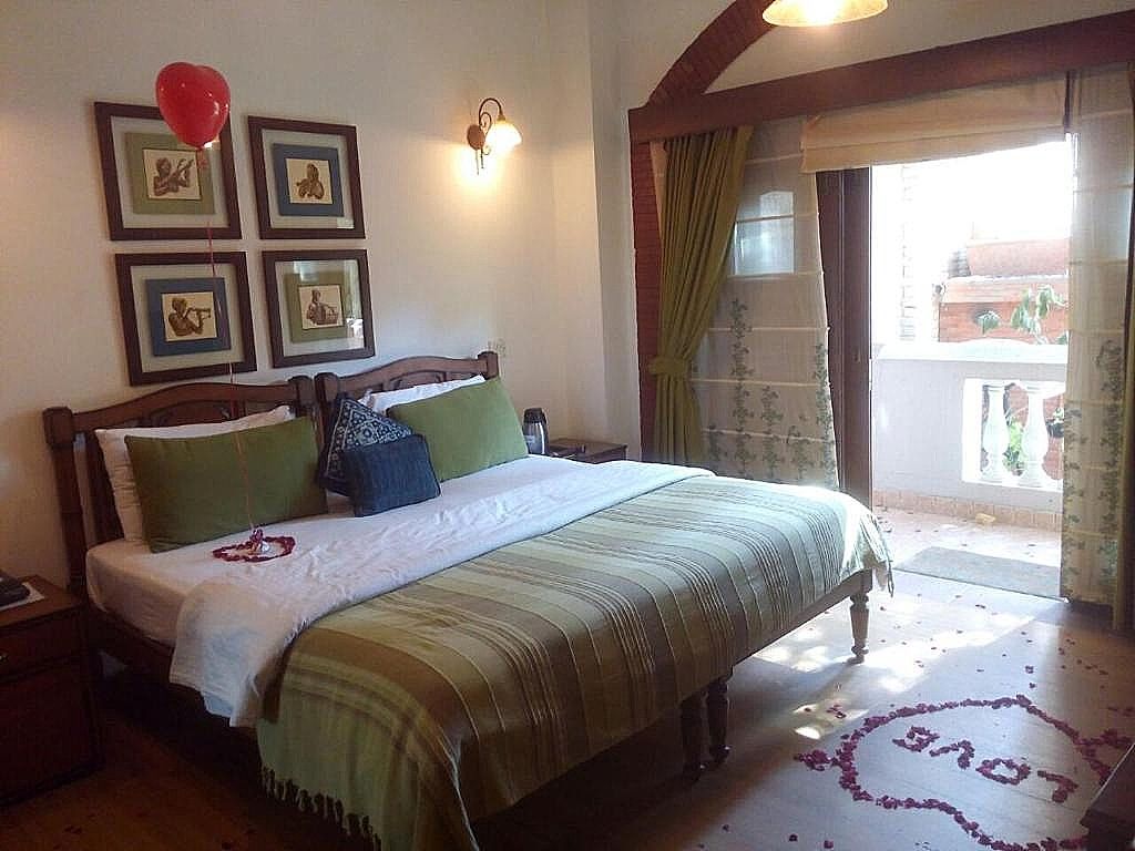 The Estate Villa Double Deluxe w/ King Bed 21