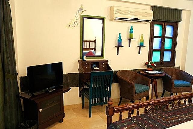 The Estate Villa Double Deluxe w/ King Bed 17