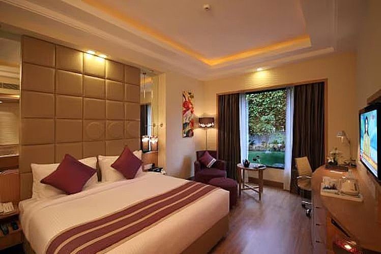 The Ocean Pearl Gardenia, Chattarpur Deluxe Room 11
