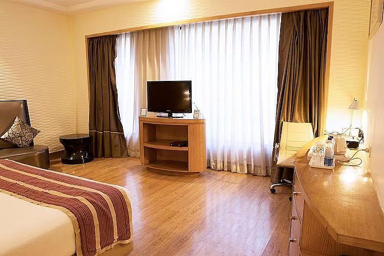 The Ocean Pearl Gardenia, Chattarpur Deluxe Room 9