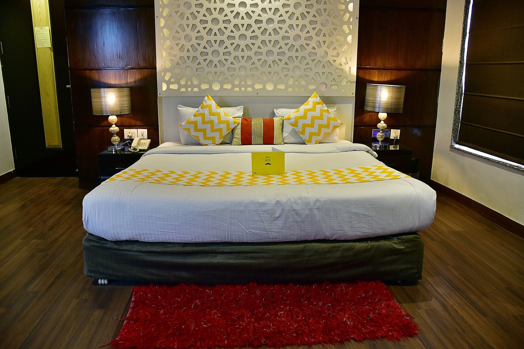 Hotel Uppal International Deluxe Double Room Non AC 4