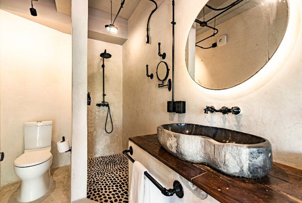 Caribbean Paradise Hotel & Spa - 5th Avenue Junior Suite with Balcony 4