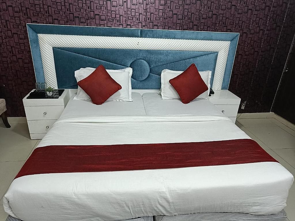 Surya Palace Standard Room 13