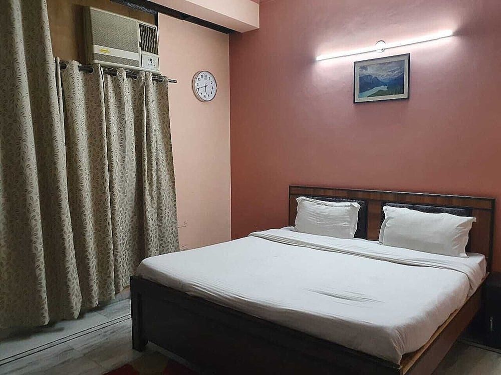 undefined Grand Divine 4