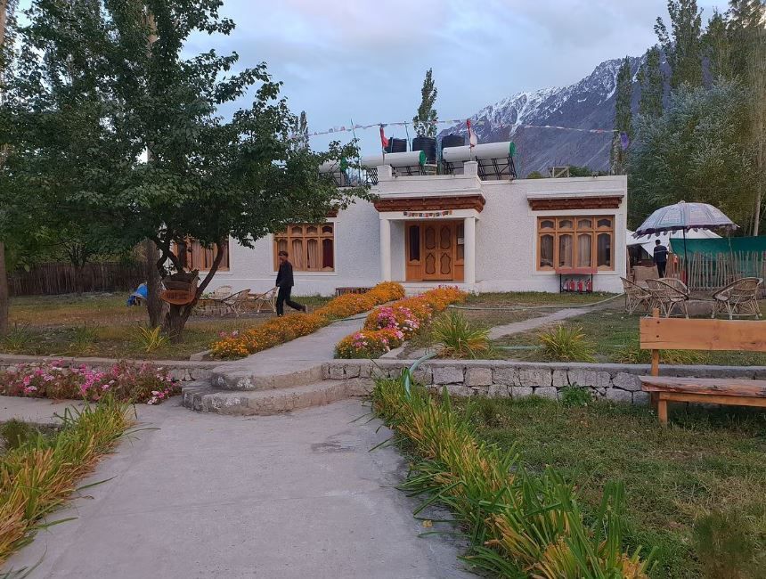 Himalayan Eco Resort 