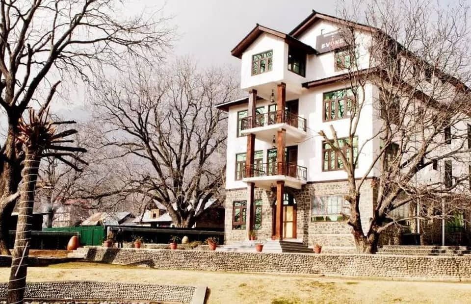 undefined Himalayan Hill Resort