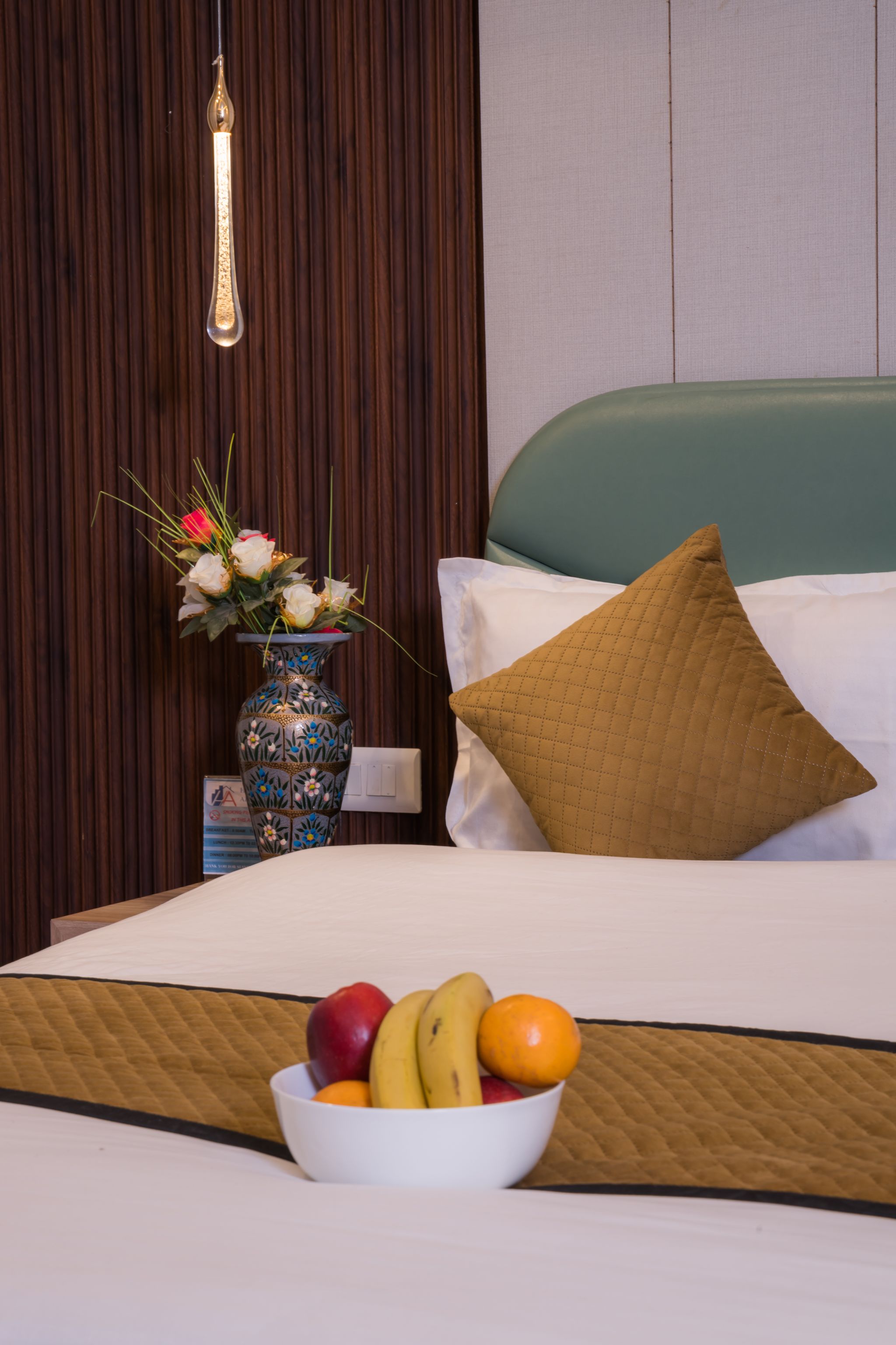 Hotel Abshar Deluxe Room 5