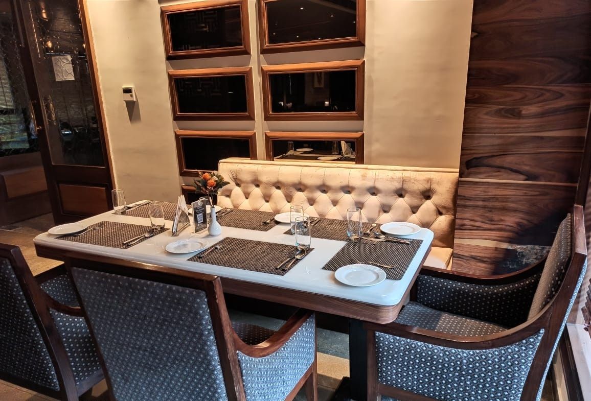 Food & Dining