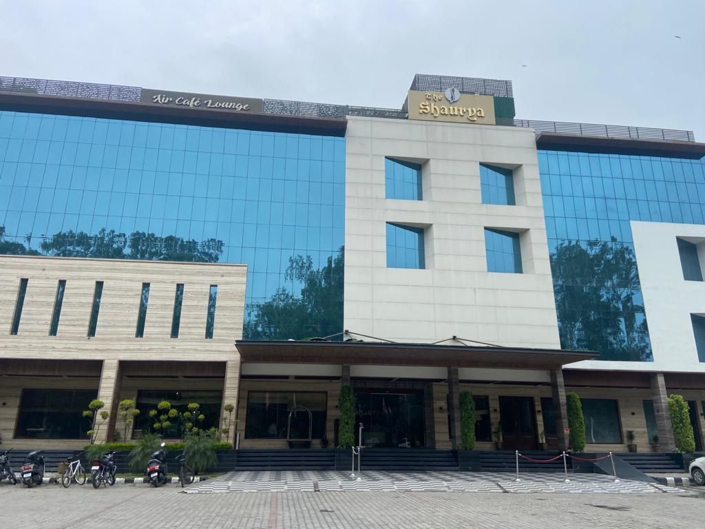 Hotel Exterior