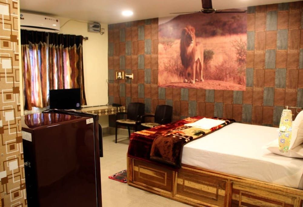 Hotel Dev Haweli Platinum Room