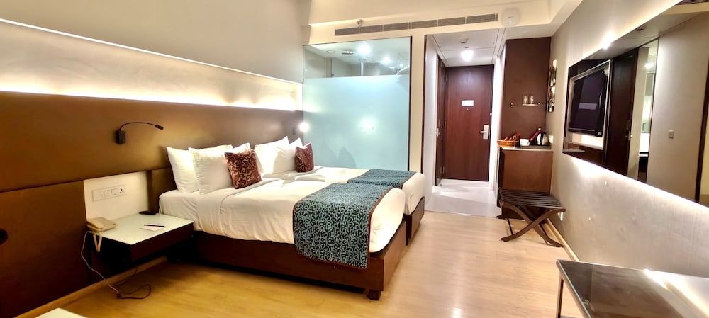 Regenta Central Grand Exotica Pune Deluxe Twin Room 4