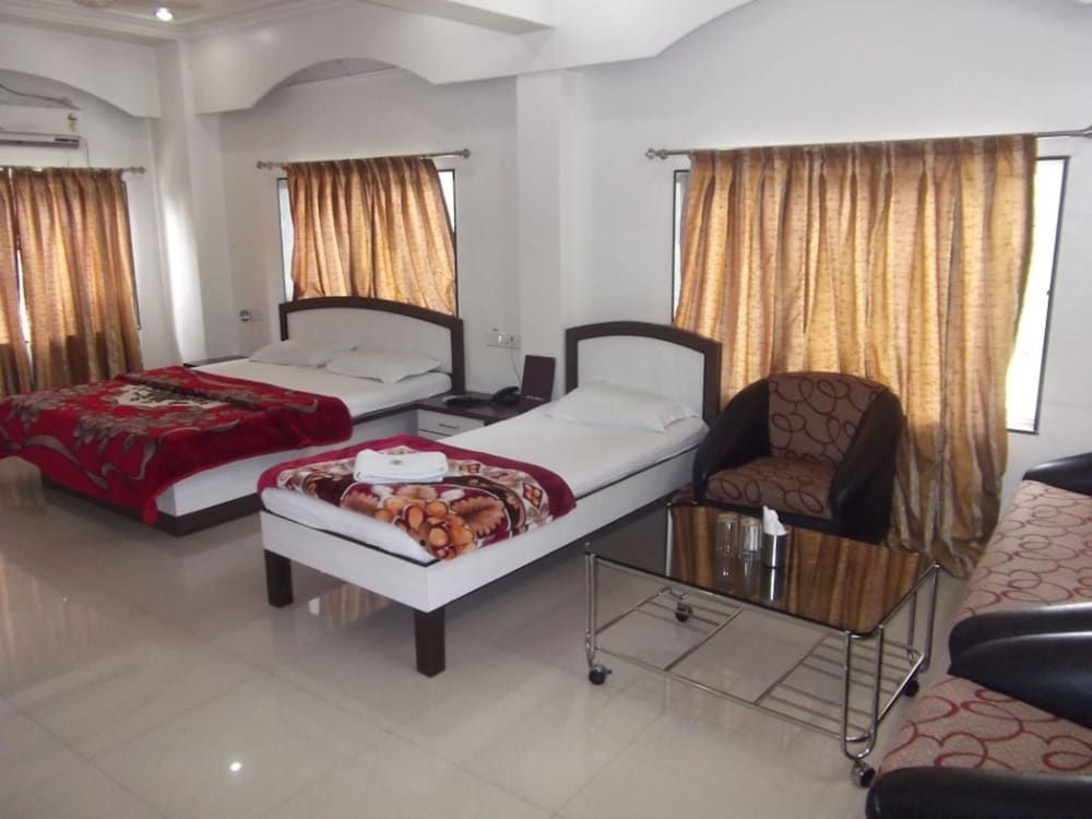 undefined Hotel Bhola 8