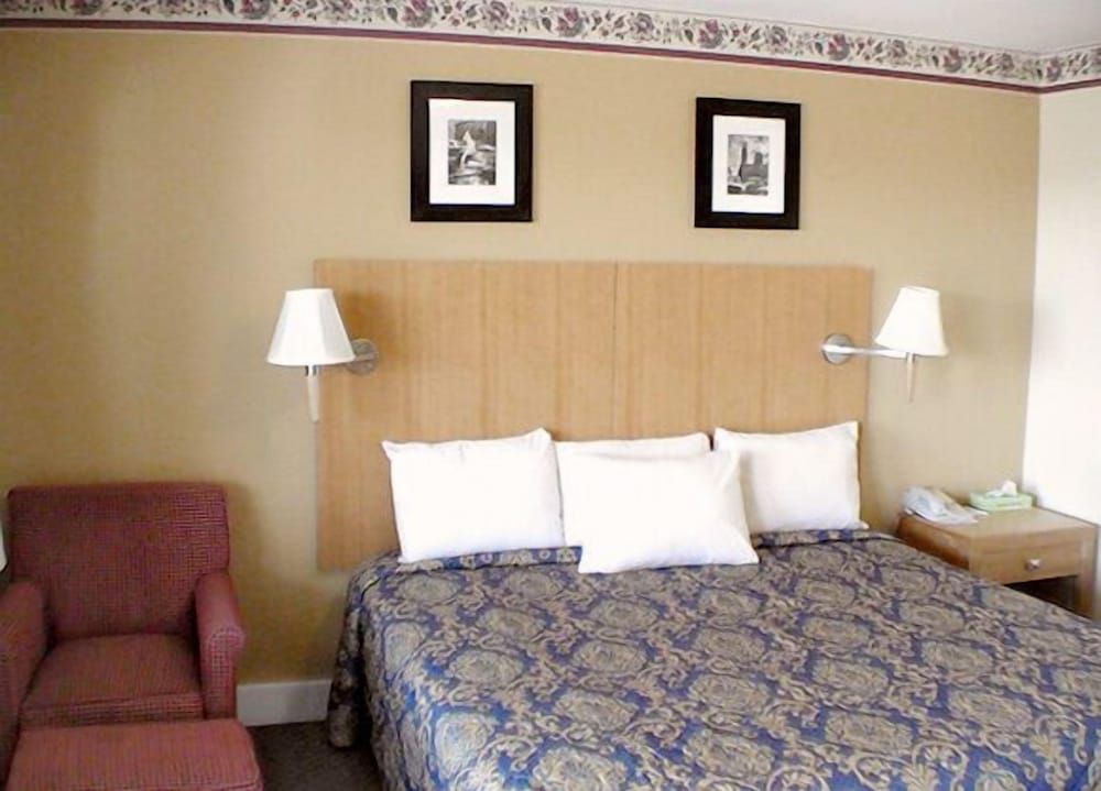 Stardust Motel Standard Room, 1 King Bed, Non Smoking