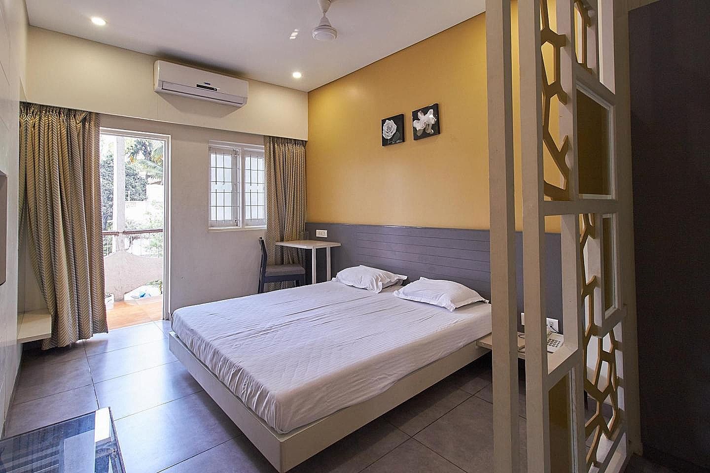 Deluxe AC Room