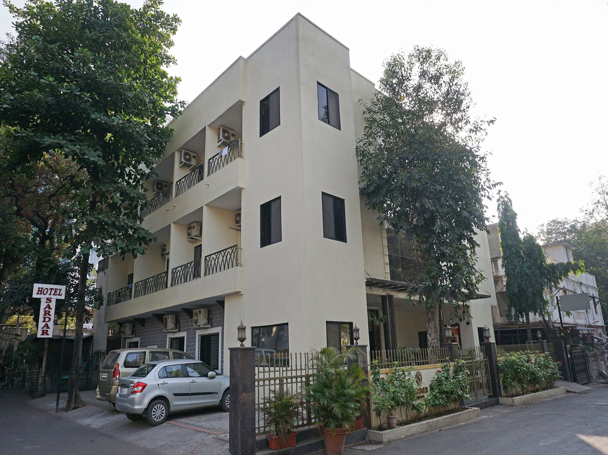 undefined Hotel Sardar 6