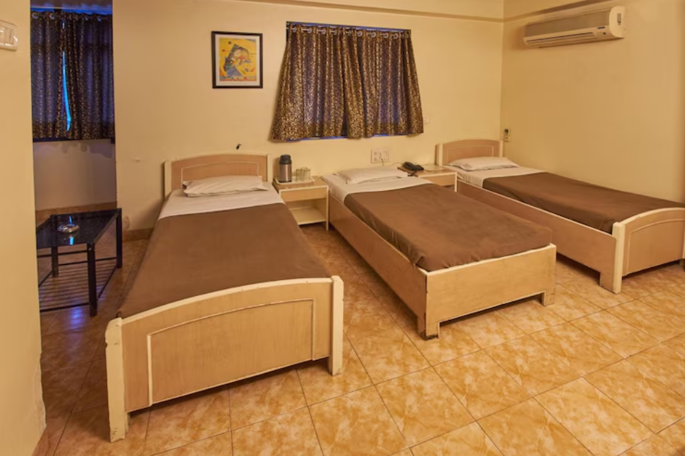 Triple Bed Ac
