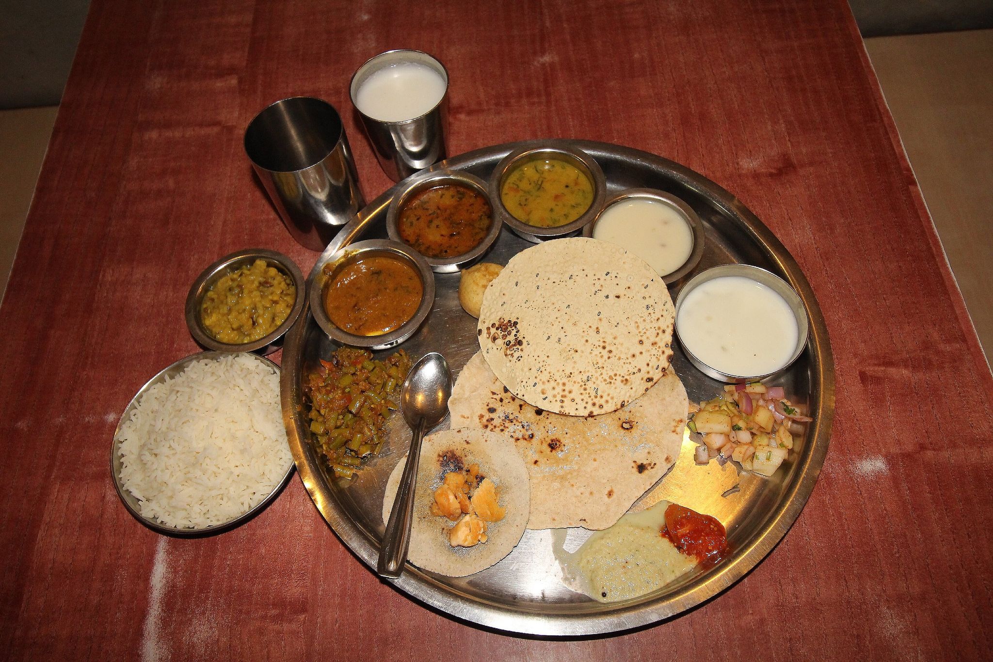 Food & Dining