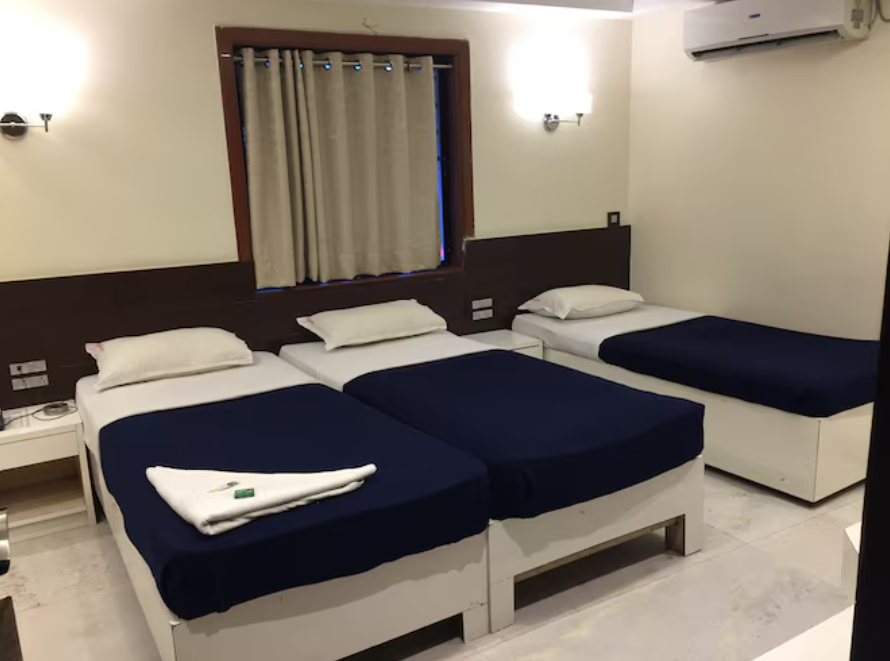 Triple Bed Ac