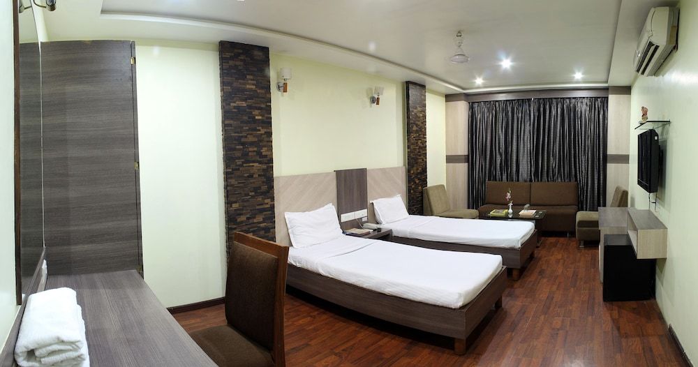 undefined Hotel puneet international 5
