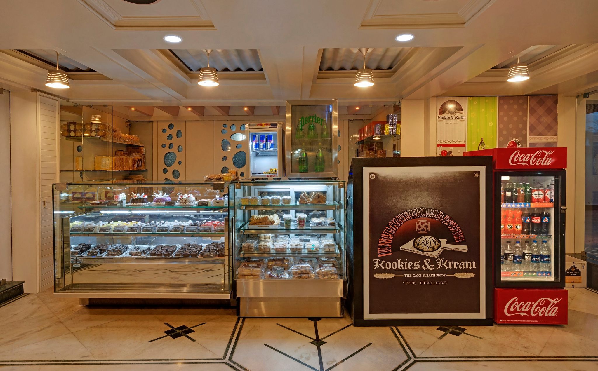 Food & Dining