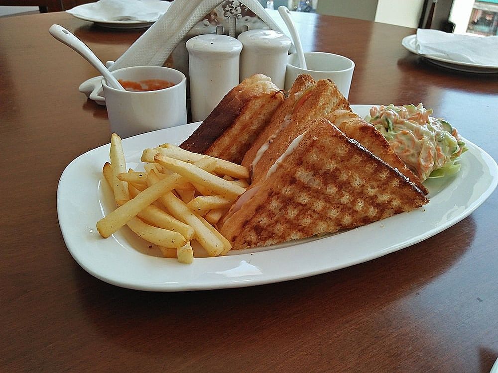 undefined Holy River Hotel 10