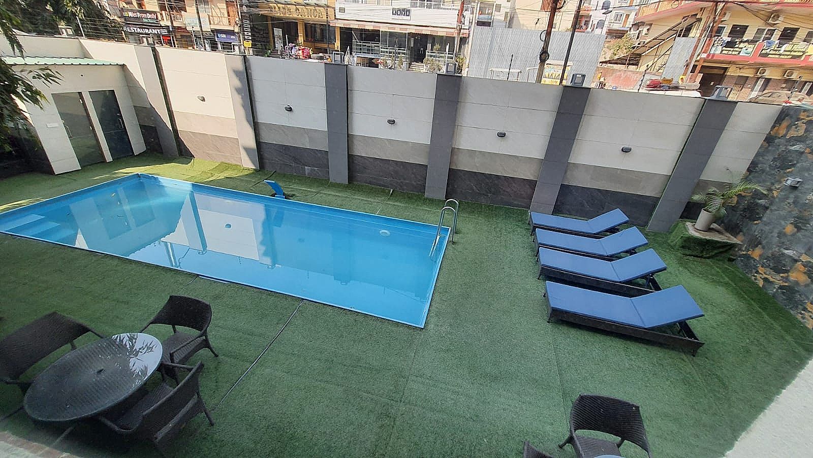 undefined Holy River Hotel 5