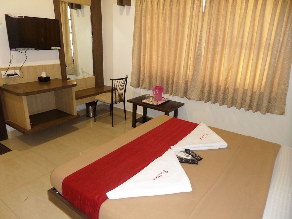 Hotel Sai Ba Deluxe Room (Non A/C) 3