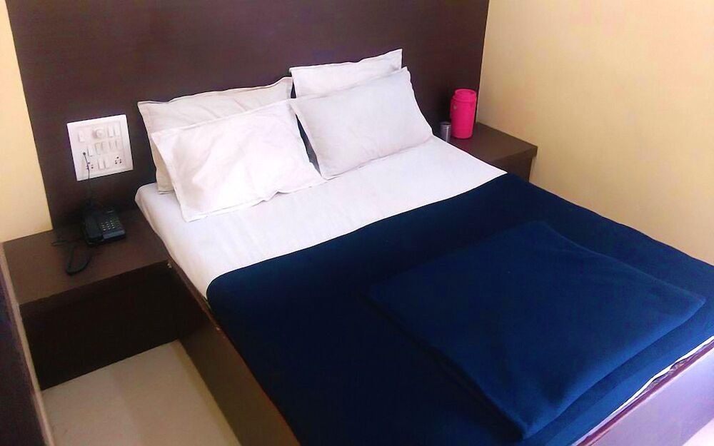 undefined Hotel Sai Bhoomi 10