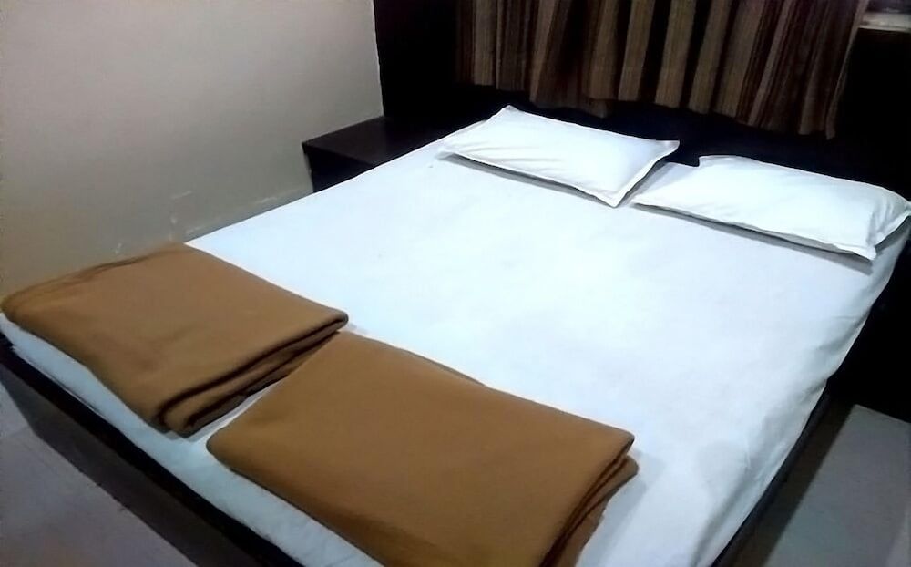 undefined Hotel Sai Bhoomi 5