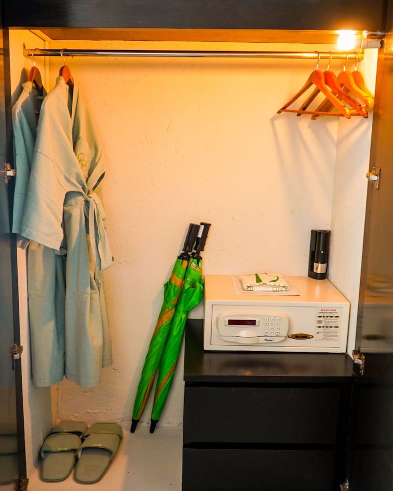 Sugar Palm Grand Hillside Grand Double or Twin Room, 1 Double or 2 Twin Beds, Pool Access, Pool View 8