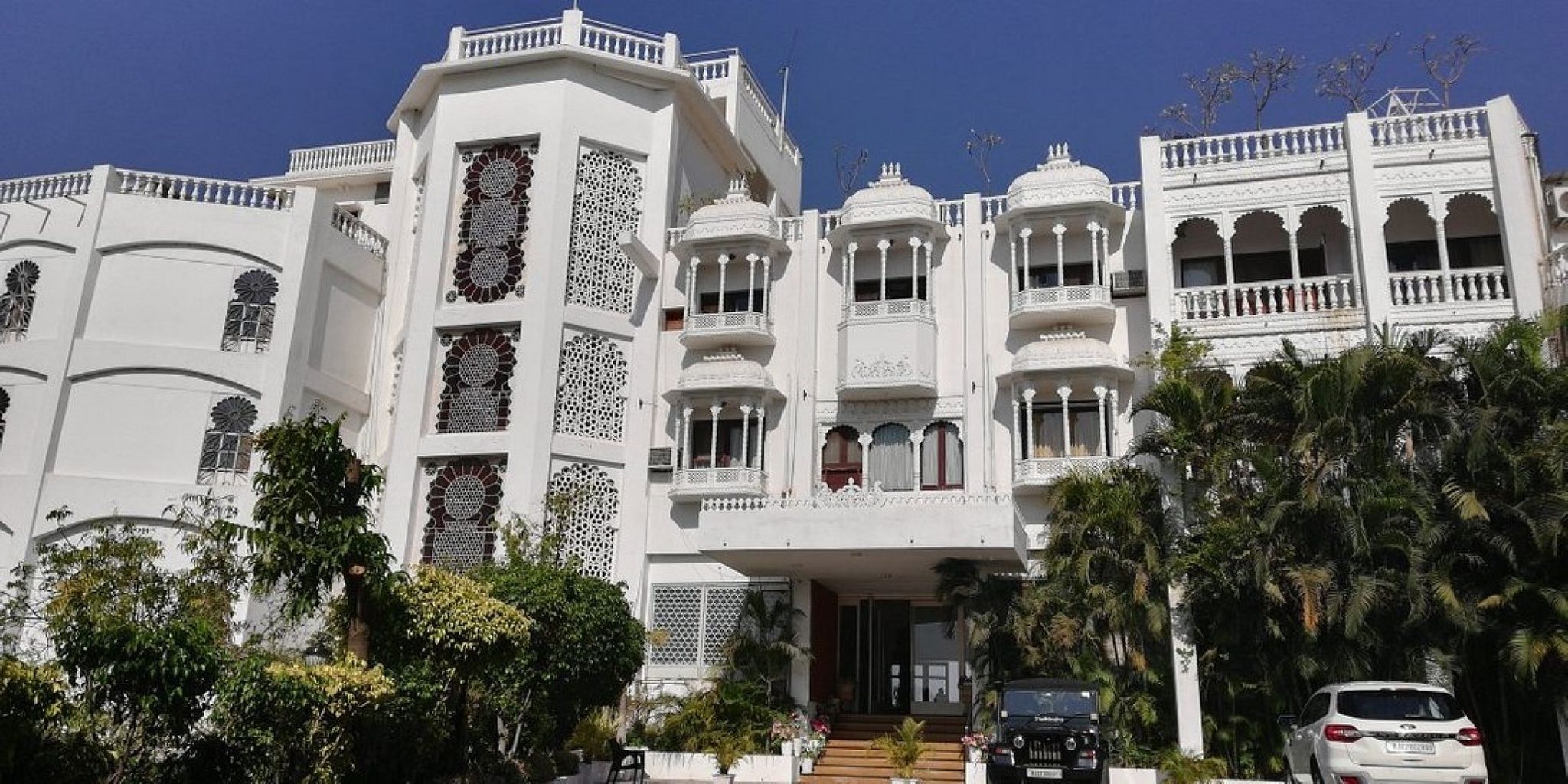 Hotel Exterior