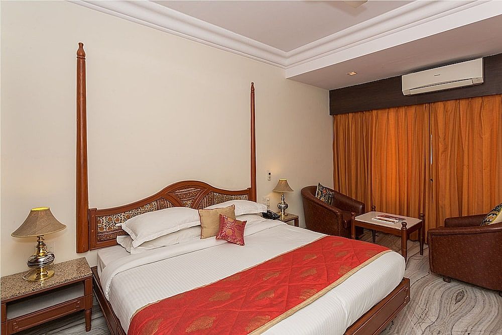 Deluxe Non Lake Facing Room