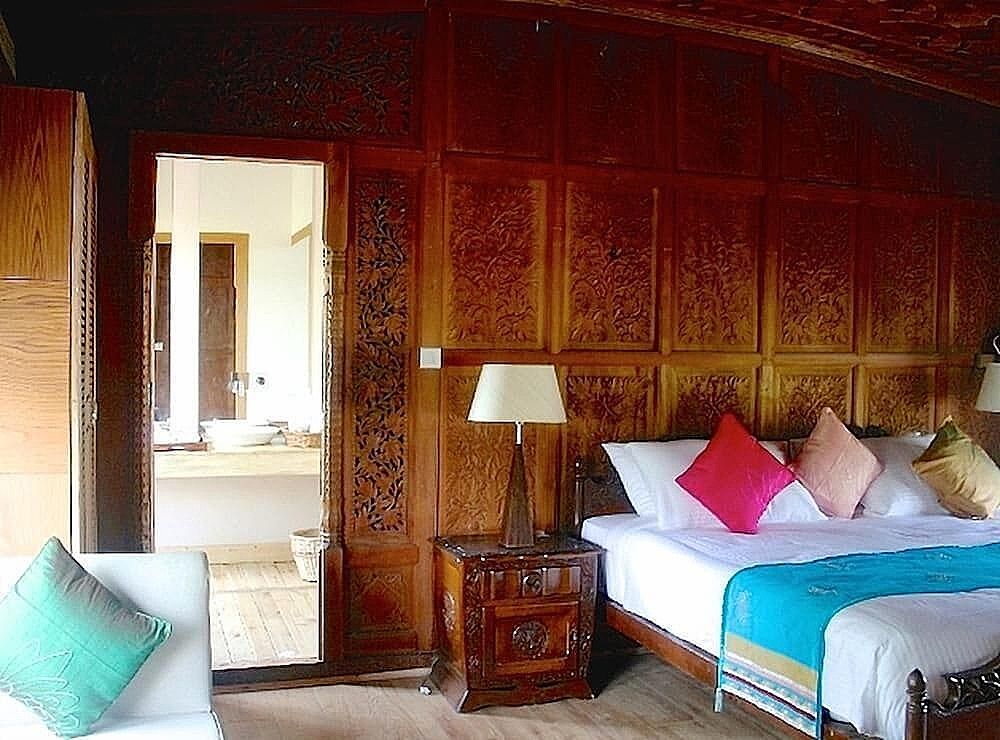 undefined Houseboat Prince Of Bombay 8