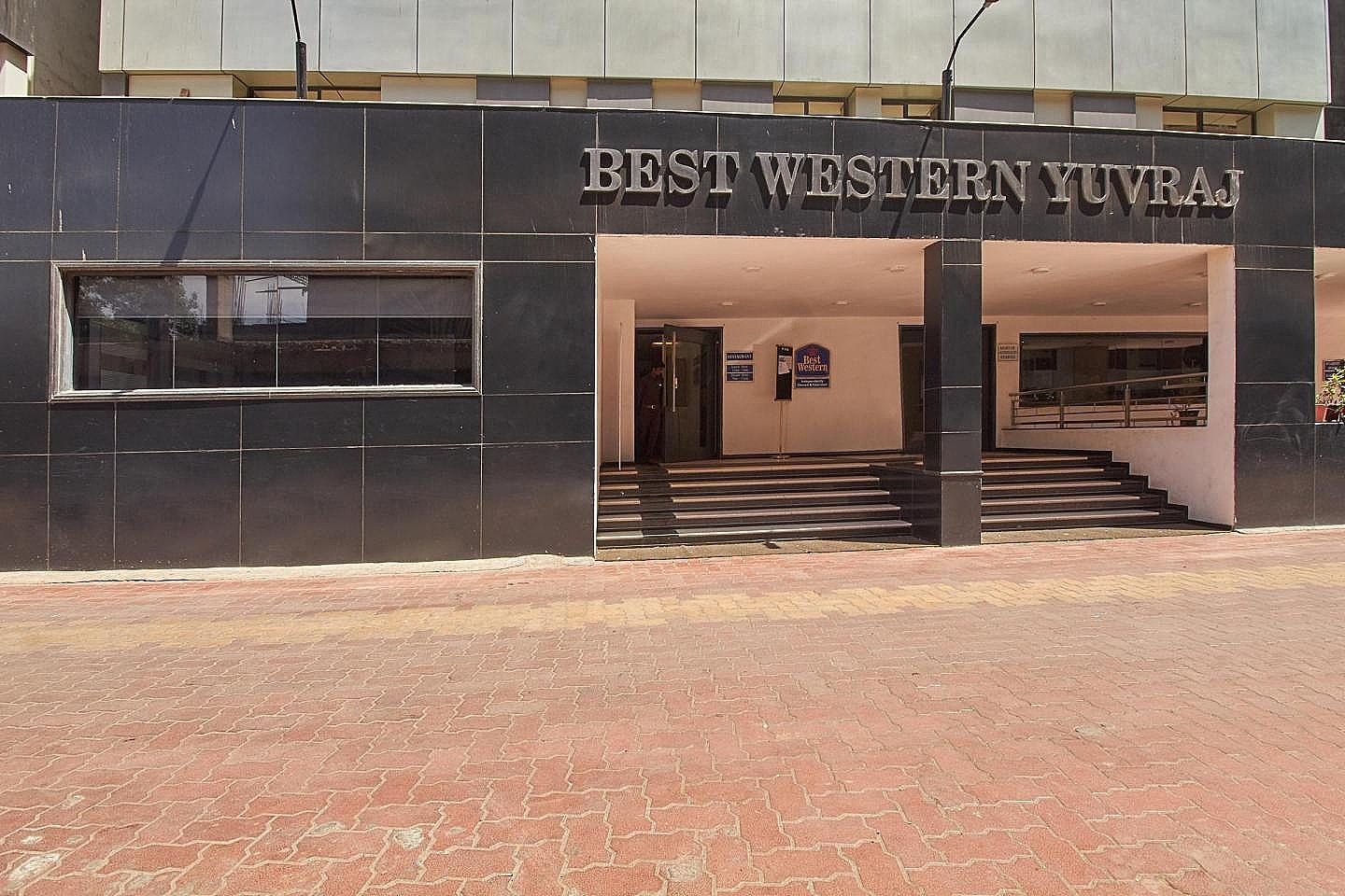 Hotel Exterior