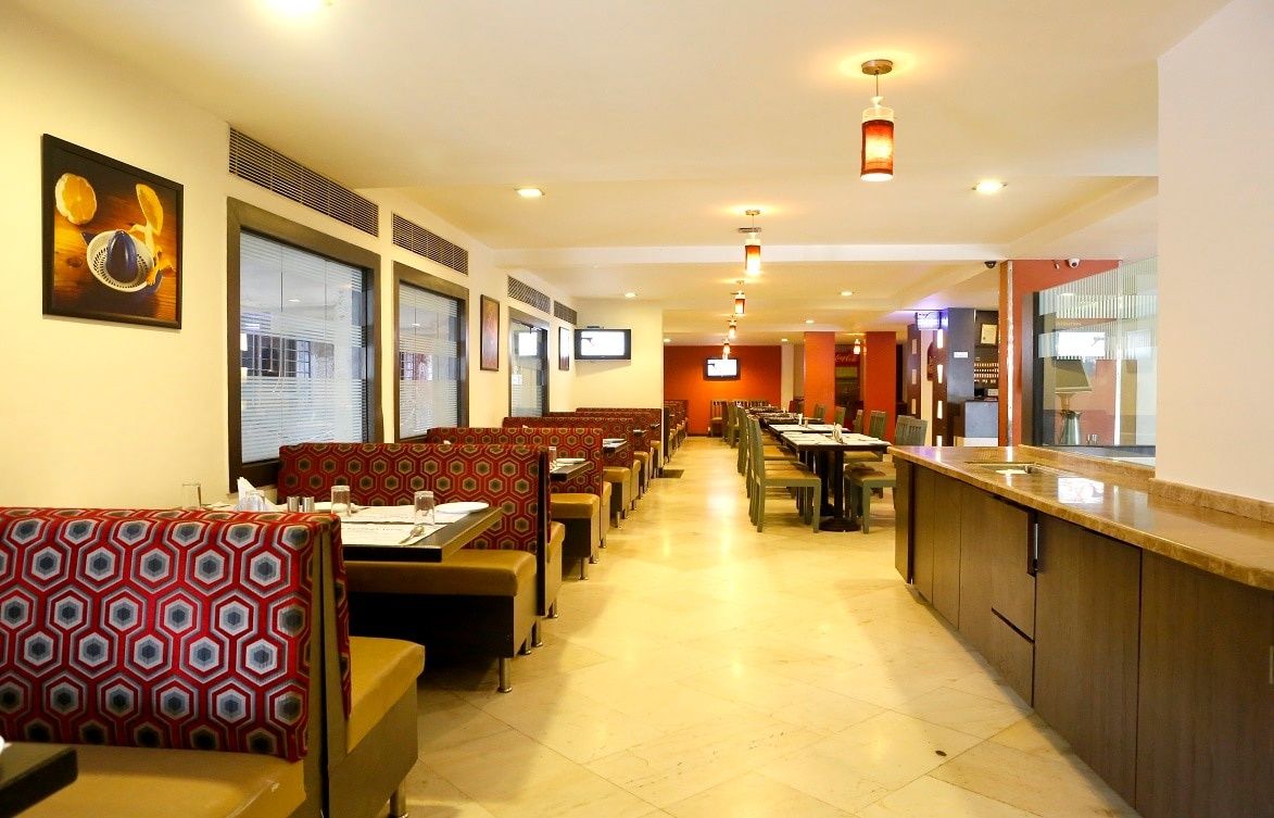 Food & Dining