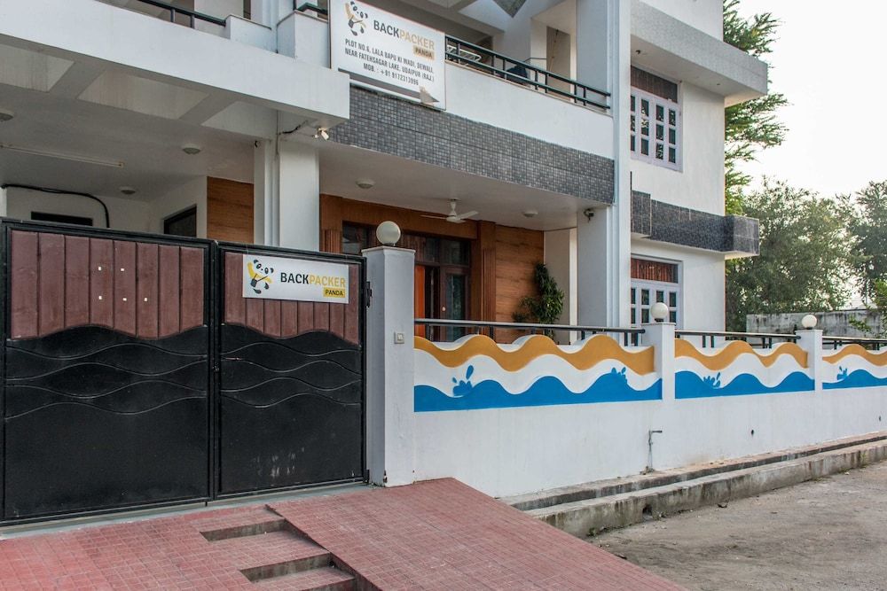 undefined Backpacker Panda Lake Fateh Sagar Udaipur