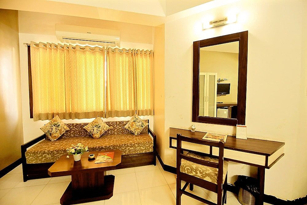 Hotel Ashish Palace Deluxe Double or Twin Room 24