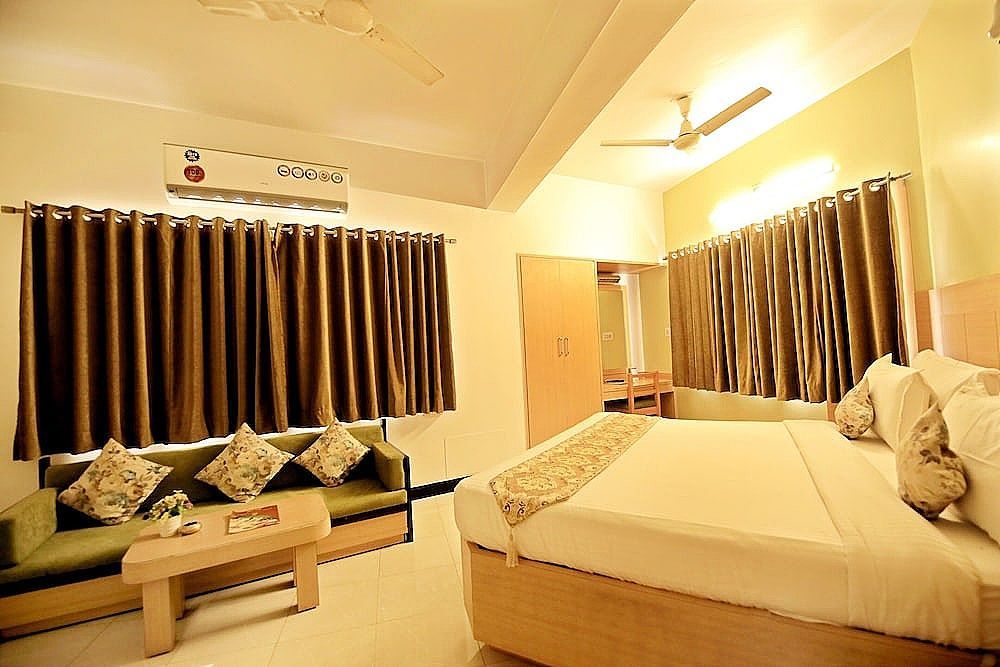 Hotel Ashish Palace Deluxe Double or Twin Room 15