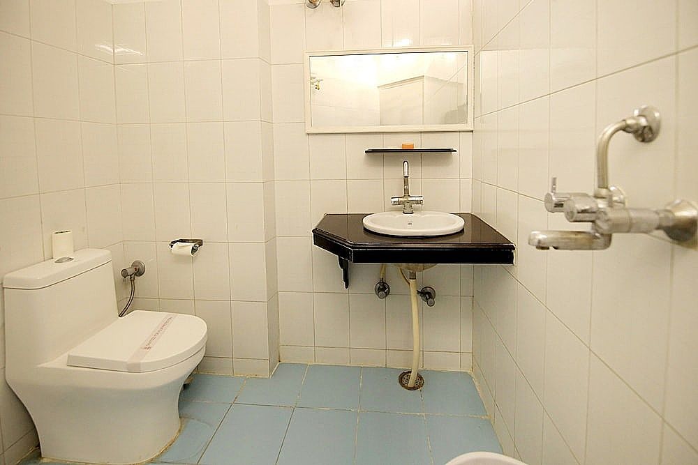 Hotel Ashish Palace Deluxe Double or Twin Room 23