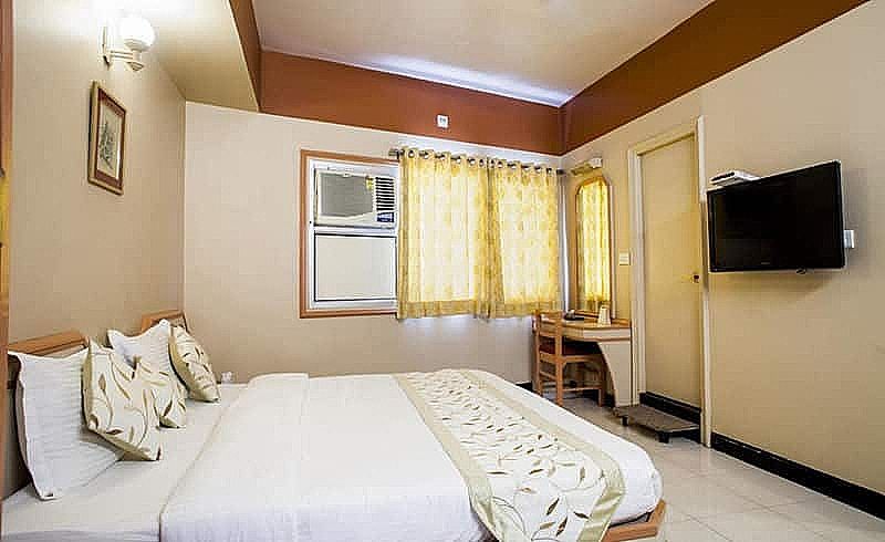 Hotel Ashish Palace Deluxe Double or Twin Room 7