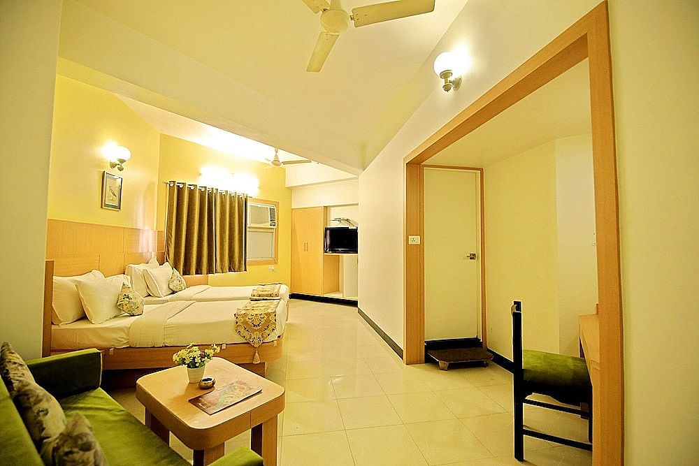 Hotel Ashish Palace Deluxe Double or Twin Room 13