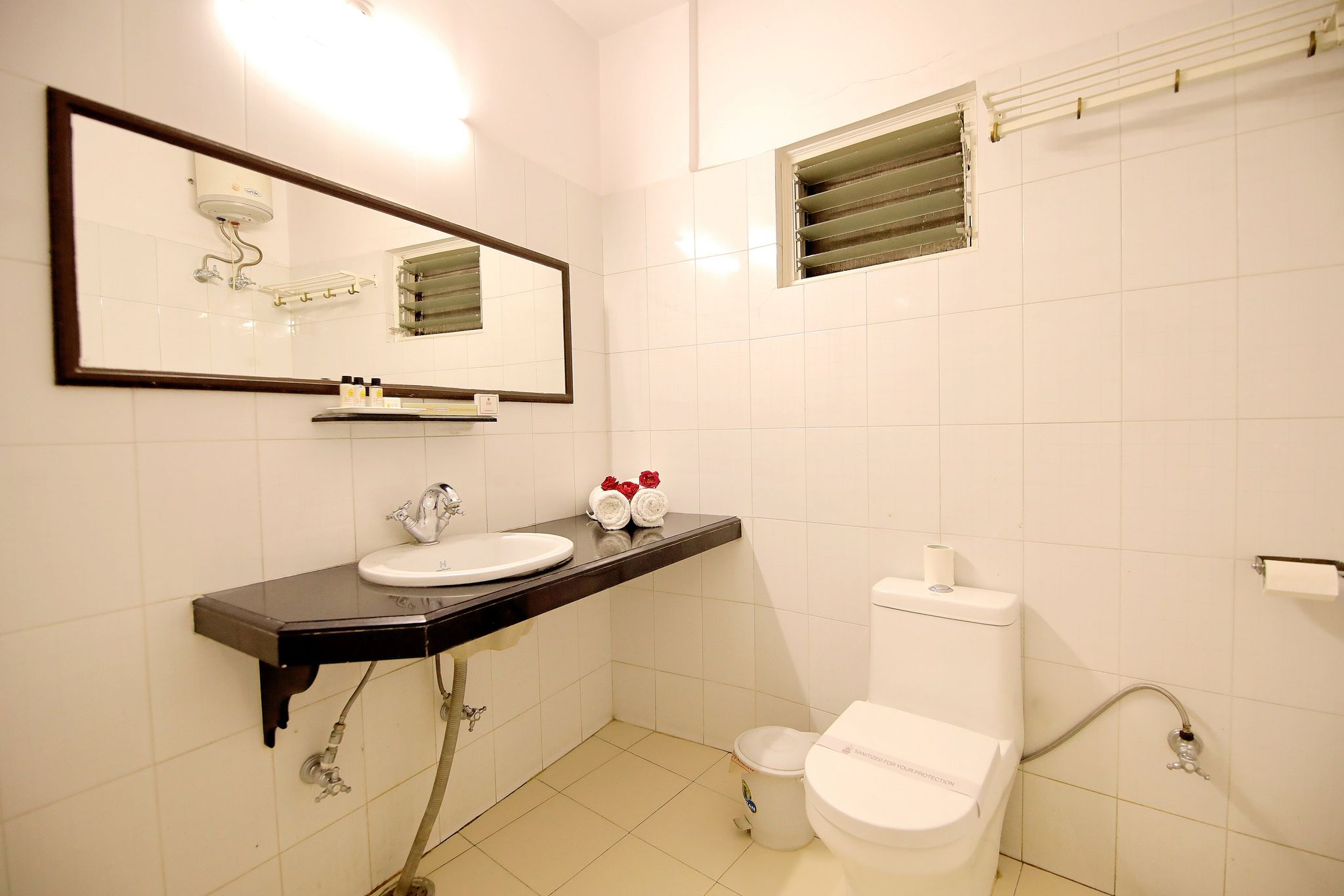 Hotel Ashish Palace Super Deluxe Room 14