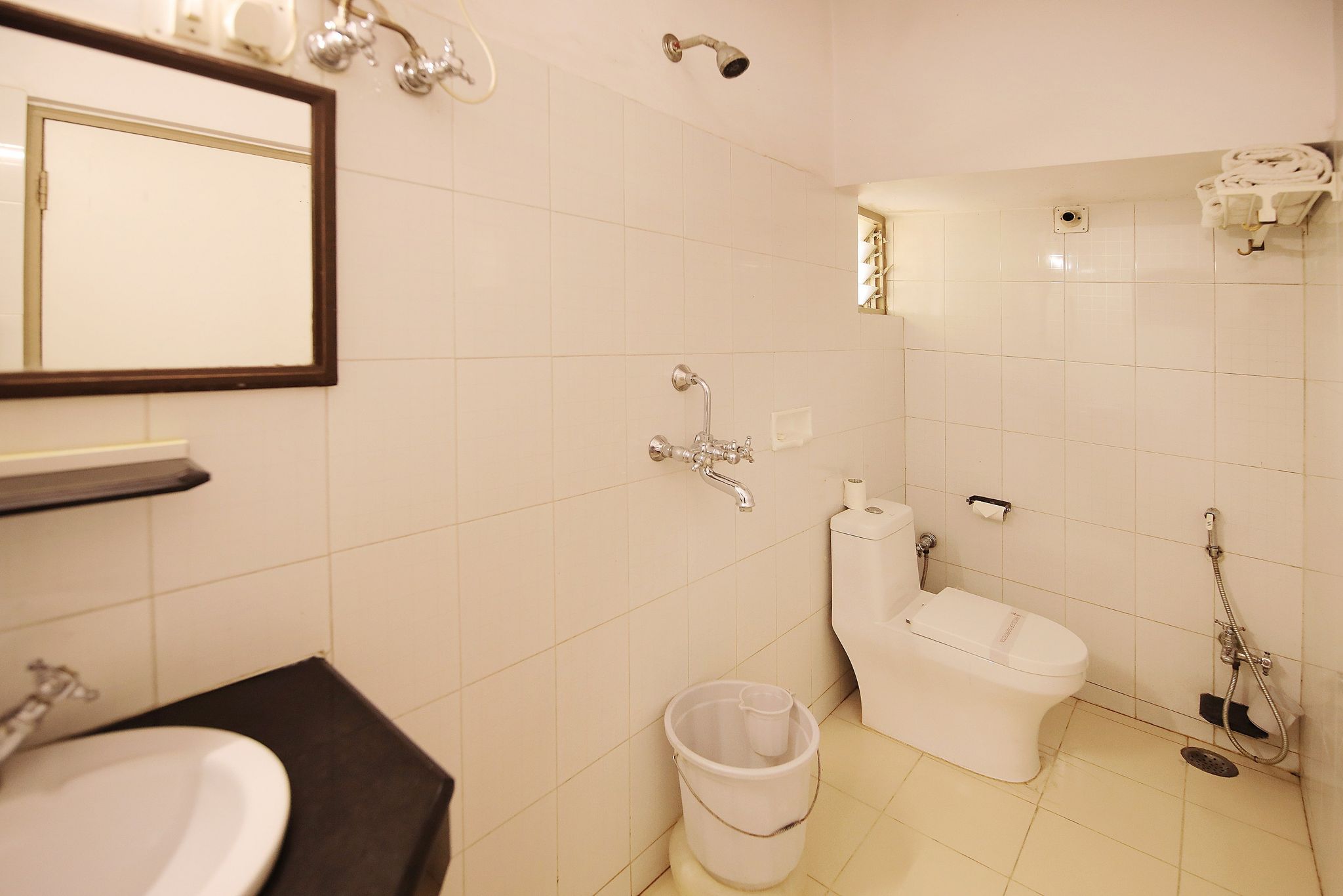 Hotel Ashish Palace Super Deluxe Room 15